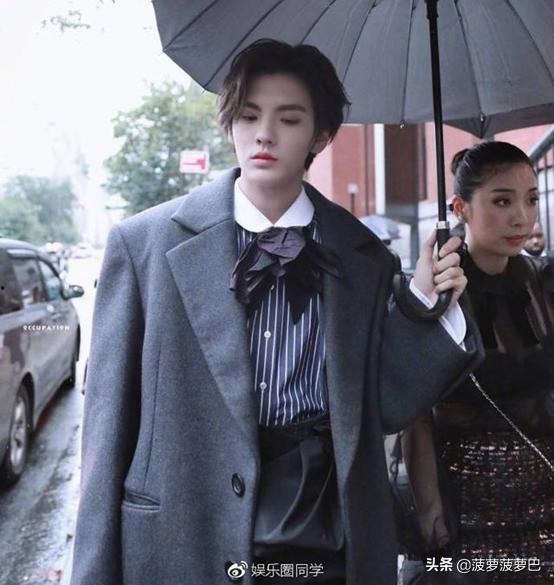 全娱乐圈都听我心声吃瓜嘎嘎香,揭秘全明星心声，吃瓜群众嘎嘎香